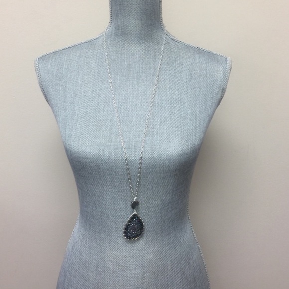 Stunning HandBeaded Crystal Teardrop Beaded Necklace-Boutique - Picture 8 of 11